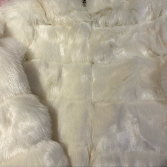 FUR JACKET - Picture 6 of 7
